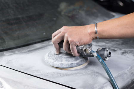Auto body repair series : Sanding trunk paint