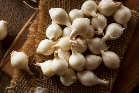 White Organic Pearl Onions