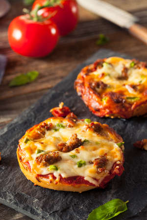 Sausage and Pepper Pizza Bagels with Cheeseの写真素材