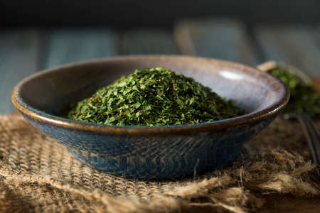 Dry Organic Green Parsley Flakes Ready for Cooking