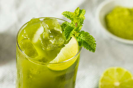 Raw Green Organic Matcha Iced Tea Detox with Lime and Mintの写真素材