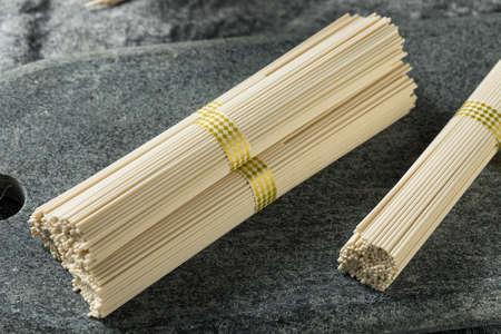Organic Dry White Ramen Noodles Ready to Cookの写真素材