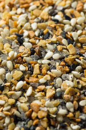 Raw Organic Everything Bagel Seasoning in a Bowl
