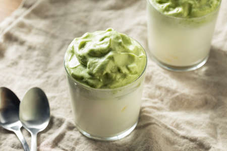 Refreshing Whipped Matcha Dalgona Coffee with Ice and Milkの写真素材