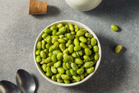 Raw Green Organic Steamed Edamame Soy Beansの写真素材