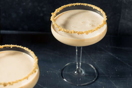 Boozy Festive Gingerbread Martini Cocktail with Vodka and Cream