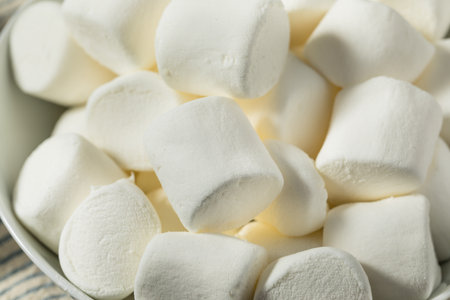 Organic Dry Big White Marshmallows in a Bowlの写真素材