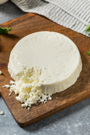Organic Raw White Mexican Cotija Cheese Crumbles