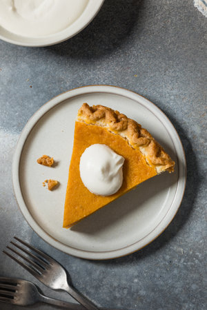 Homemade Festive Sweet Potato Pie for Thanksgiving and Christmasの写真素材