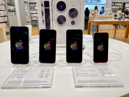 Bangkok, Thailand - October 13, 2021: iPhone 13 series are shown to sell in iStudio By Comseven - EMQUARTIER DEPARTMENTSTORE in Bangkok, Thailandのeditorial素材
