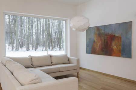 Designers interior - Living room with a painting