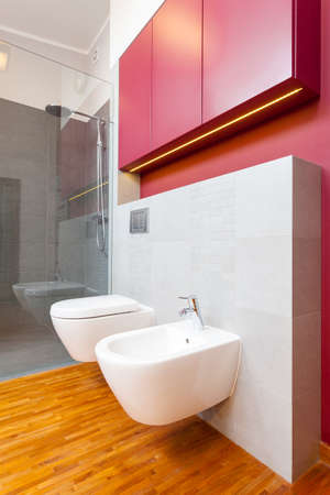 Interior of modern and contemporary bathroom, verticalの写真素材