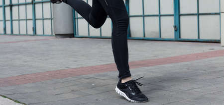 Running causes muscular and athletic legs