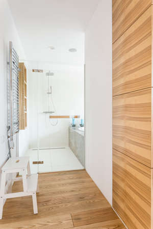 Shot of a spacious bathroom in a modern houseの写真素材