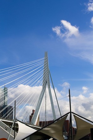 Erasmus Bridge, Rotterdamのeditorial素材