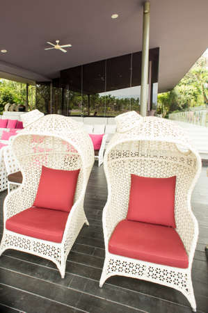 Elegant event in luxury garden.のeditorial素材