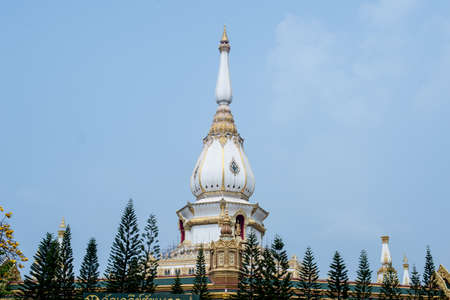 Phra Maha Chedi Chai Mongkol located on the premises of Wat Pha Namthip Thep Prasit Vararam, Roi Et, Thailand.の写真素材