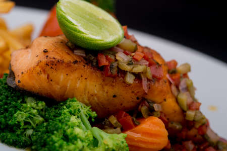 Grilled Salmon with Fresh Salad Leaf,Grilled Salmon with Fresh Salad Leaf