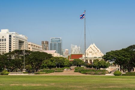 Bangkok, Thailand : 26 Mar 2015 - Chulalongkorn university auditorium is a traditional thai architecture style.のeditorial素材