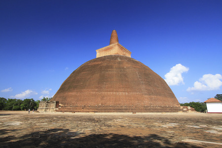 Anuradhapura, Sri lanka- JAN 24, 2014: Abhayagiri dagoba is a Buddhist sacred monastery. One of the focal points of the complex in Anuradhapura.のeditorial素材