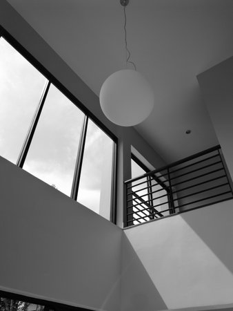 central lamp modern style houseの写真素材