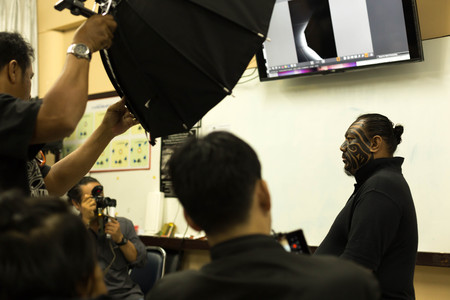 Nov 20 , 2016 - At Bangkok Polytechnic College : Studen working on Portrait workshop with flash and softboxのeditorial素材