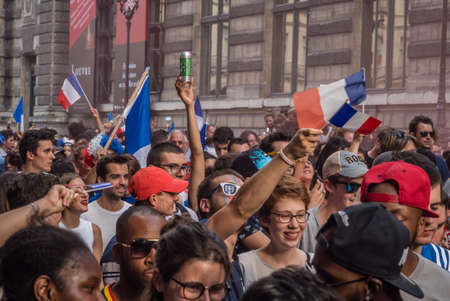 French happy crowd after the 2018 World Cup Final Gameのeditorial素材