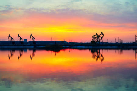 The sunrise of oil field scenicの写真素材