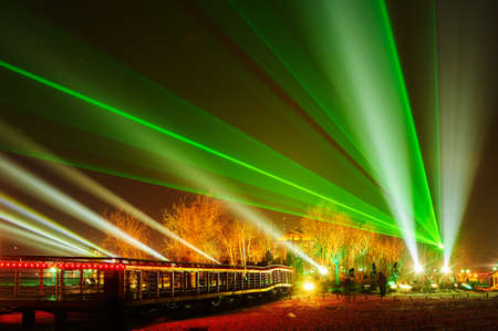 The holiday music lighting show in the park.のeditorial素材