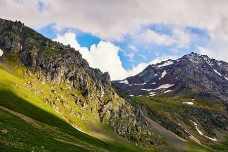Xinjiang Nala raises the mountain and grassland sceneryの写真素材