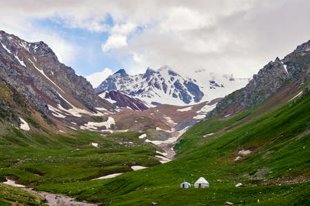 Xinjiang Nala raises the mountain and grassland sceneryの写真素材