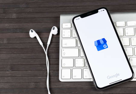 Sankt-Petersburg, Russia, June 2, 2018: Google My Business application icon on Apple iPhone X screen close-up. Google My Business icon. Google My business application. Social media networkのeditorial素材
