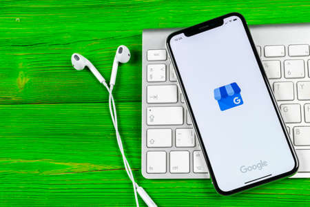Sankt-Petersburg, Russia, June 2, 2018: Google My Business application icon on Apple iPhone X screen close-up. Google My Business icon. Google My business application. Social media networkのeditorial素材