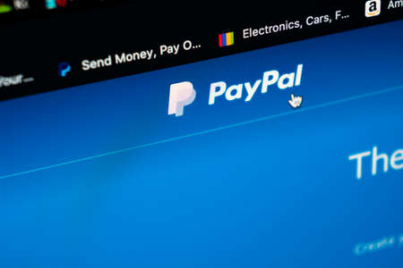 Sankt-Petersburg, Russia, May 11, 2020: PayPal application icon on Apple iMac screen close-up. PayPal app icon. PayPal is an online electronic finance payment system.のeditorial素材