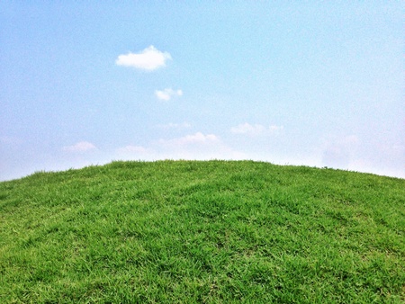 Green hill under the blue skyの素材