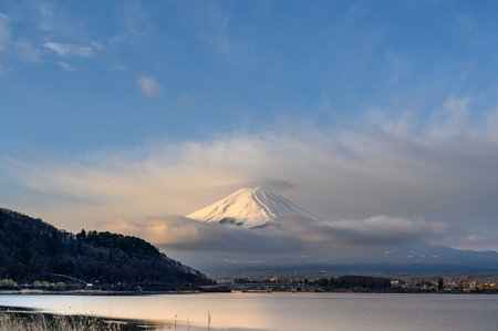 Fuji mountain at Lake Kawaguchiko in Yamanashi, Japan. Mount Fujisan with cloud cap on the peak in the morningの写真素材