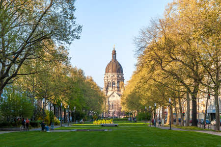 Mainz, Germany - November 12, 2017: Historic center of the city with old church and parkのeditorial素材