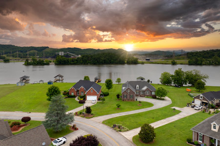 Rich neighborhood with expensive residential homes in Kingston, Tennessee. Wealthy suburban areaの写真素材