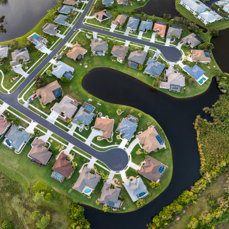 Aerial view of private homes in Florida residential area. New family houses as example of real estate development in American suburbsの写真素材
