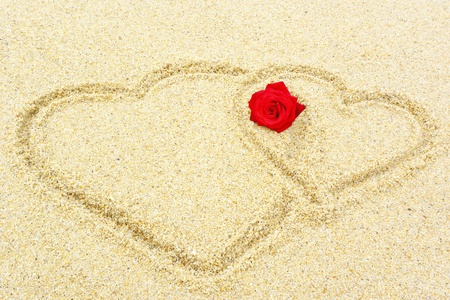 Two hearts in the sandの写真素材