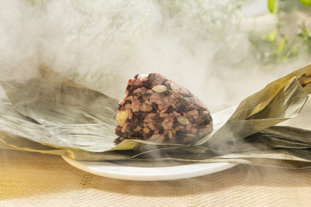 Steaming zongziの写真素材