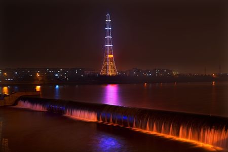 Electricity in Rural China, Radio Tower, waterfal at night with lightsl, Fushun City, Liaoning Province, China

Resubmit--In response to comments from reviewer have further processed image to reduce noise, sharpen focuse and adjust lighting.
の写真素材