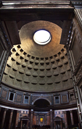Pantheon Through Doors Cupola Oculus Ceiling Rome Italy Basilica Palatina First built in 27BC by Agrippa and rebuilt by Hadrian in the Second Century Became oldest church in 609 Oculus is open to the airResubmit--In response to comments from reviewer haveのeditorial素材
