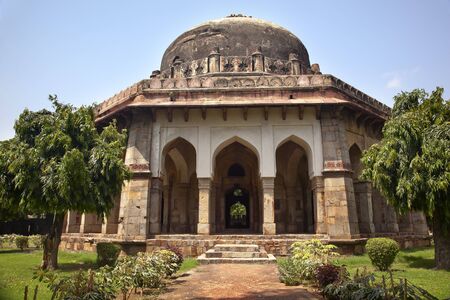 Large Ancient Dome Sikandar Lodi Tomb Lodi Gardens New Delhi Indiaの写真素材