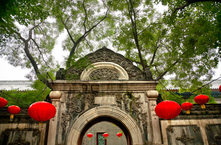 Stone Gate Garden Red Lanterns Prince Gongのeditorial素材