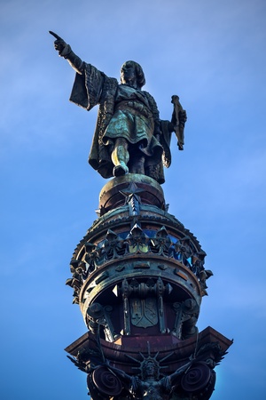 Columbus Monument, Monument A Colom, Columbus Pointing Statue, Barcelona, Spain   At one end of the La Rambla, the monument was completed for the Universal Exposition in 1888 and is located at the spot where Columbus returned to Spain after his first tripの写真素材