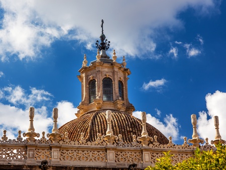 Dome Seville Cathedral, Cathedral of Saint Mary of the See, Seville, Andalusia Spain   Built in the 1500s   Largest Gothic Cathedral in the World and Third Largest Church in the World   Burial Place of Christopher Columbus   Giralda is a former minaret coの写真素材