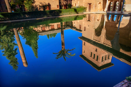 Alhambra Courtyard El Partal Pool Reflection Granada Andalusia Spain  のeditorial素材