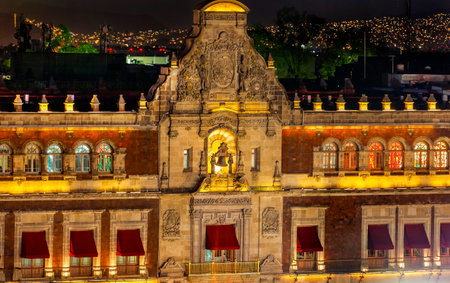President's Palace Balcony in Zocalo Center of Mexico City at Nightのeditorial素材