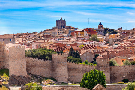 Avila Ancient Medieval City Walls Castle Swallows Castile Spain.  Avila is described as the most 16th century town in Spain.  Walls created in 1088 after Christians conquer and take the city from the Moorsのeditorial素材